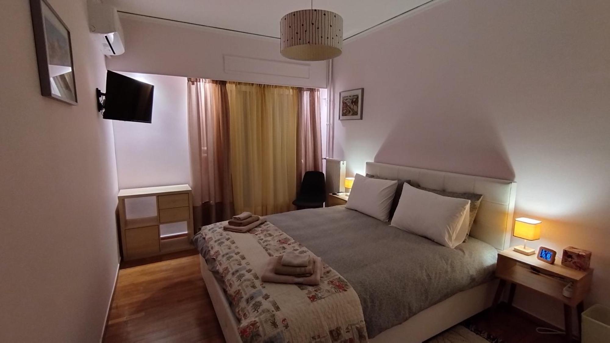 Spacious Flat Ideal For Families Atene Esterno foto